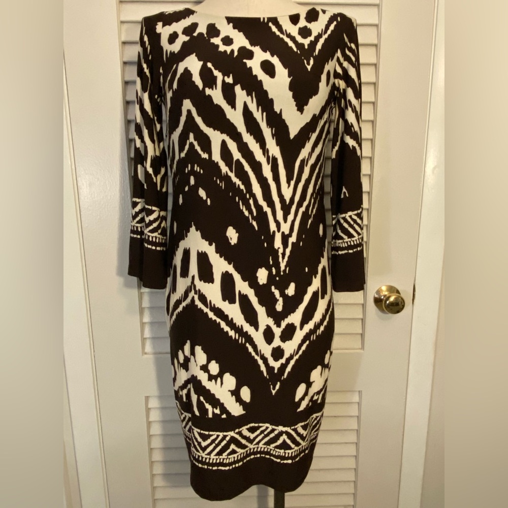 Brown & Off White “Enfocus Studio” Mod Shift Dress- Size 4